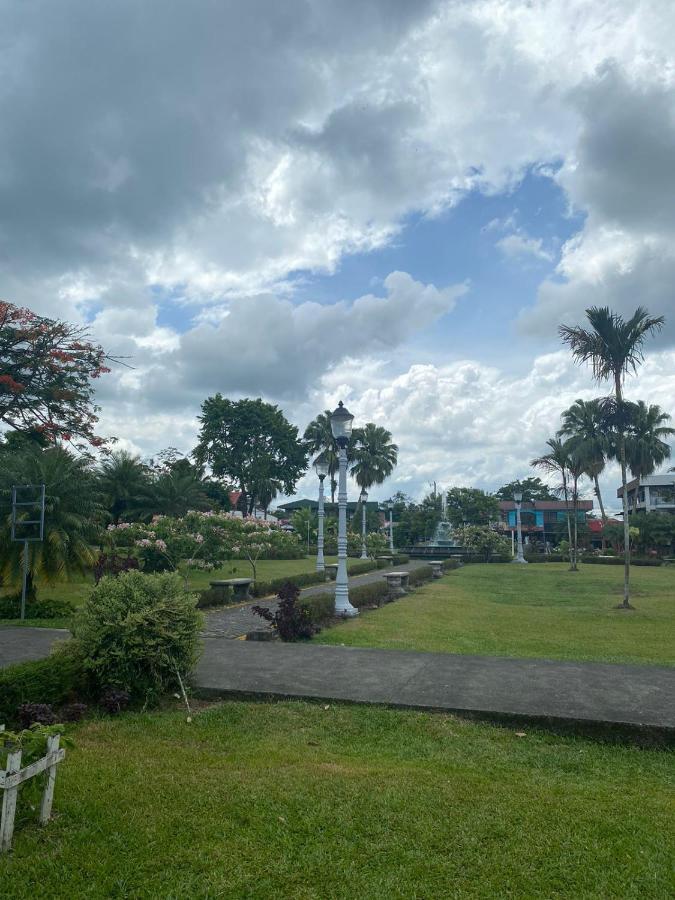 Coati Del Arenal Posada La Fortuna 外观 照片